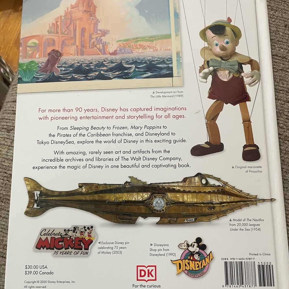 The Disney Book - A Celebration of the World of Disney - Picture 3 of 3